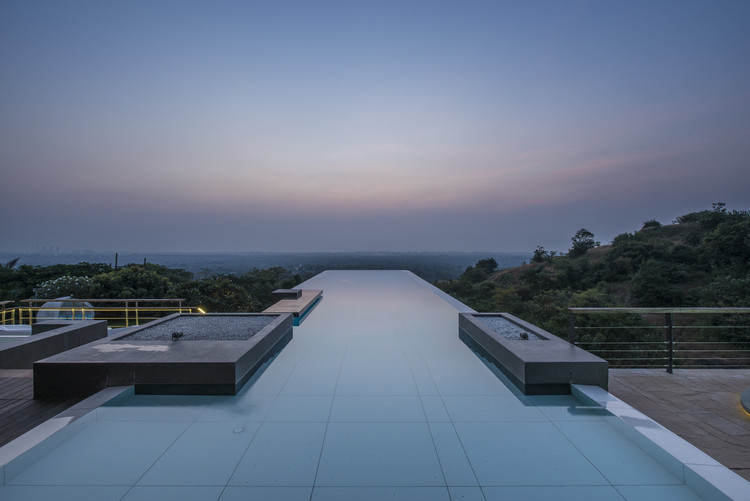 Infinity Pool